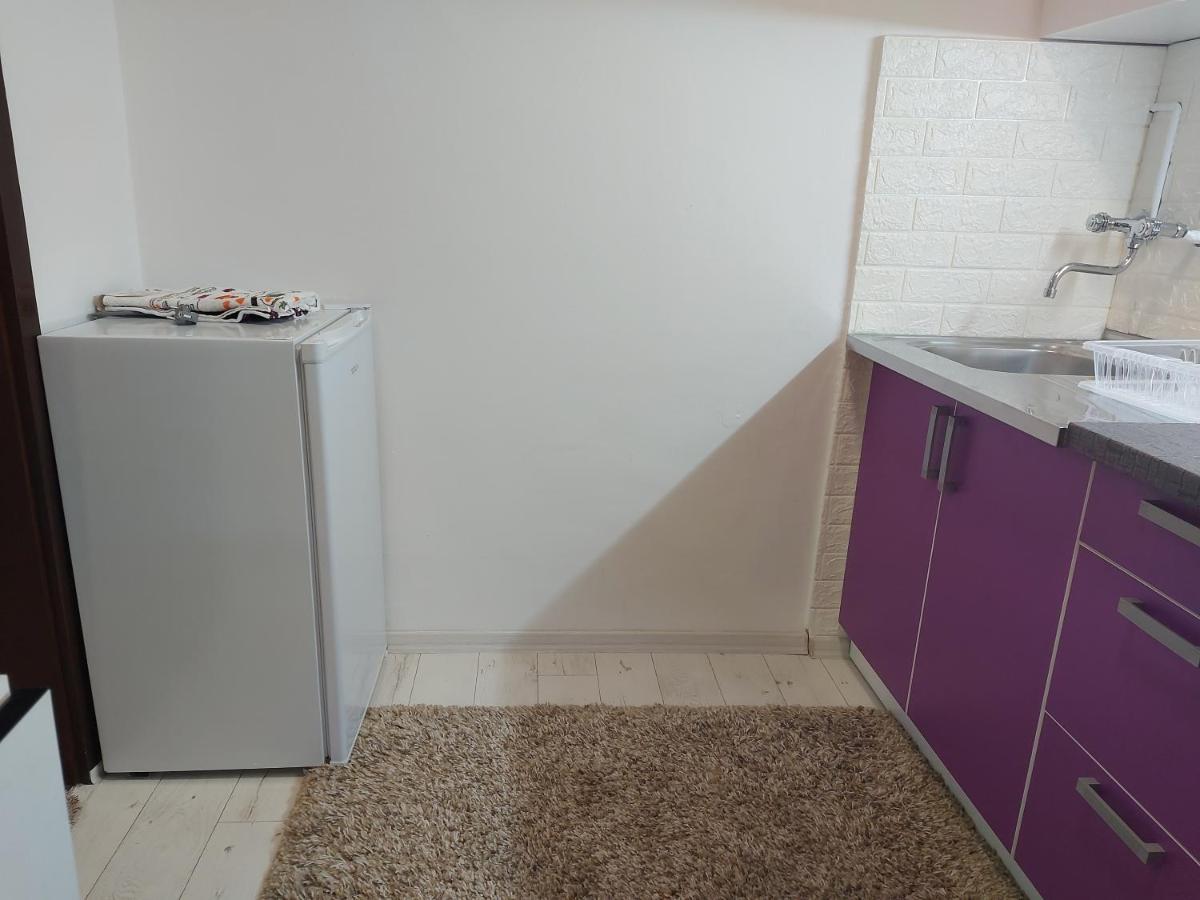 Lovely, Neat And Quite Apartment Dalia, Private Parking Saraievo Exterior foto