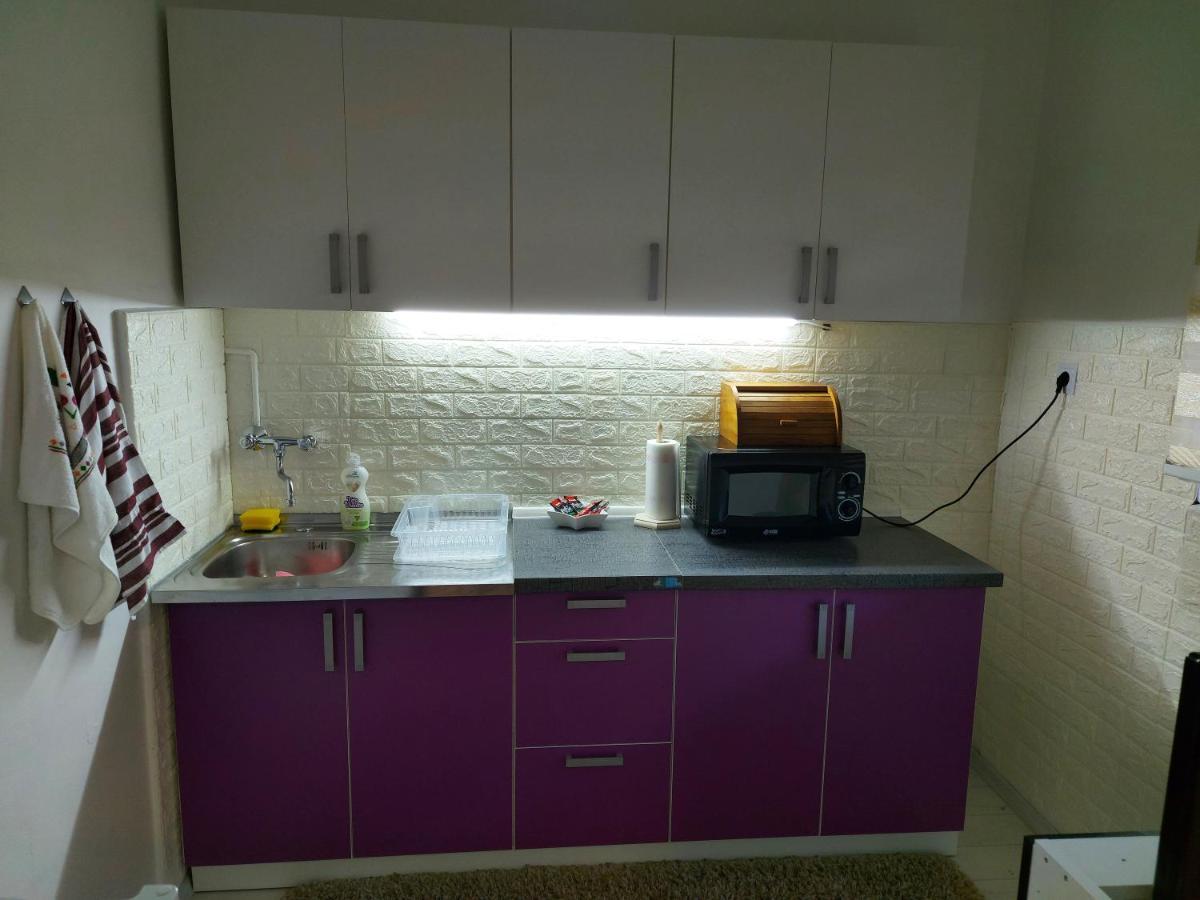 Lovely, Neat And Quite Apartment Dalia, Private Parking Saraievo Exterior foto