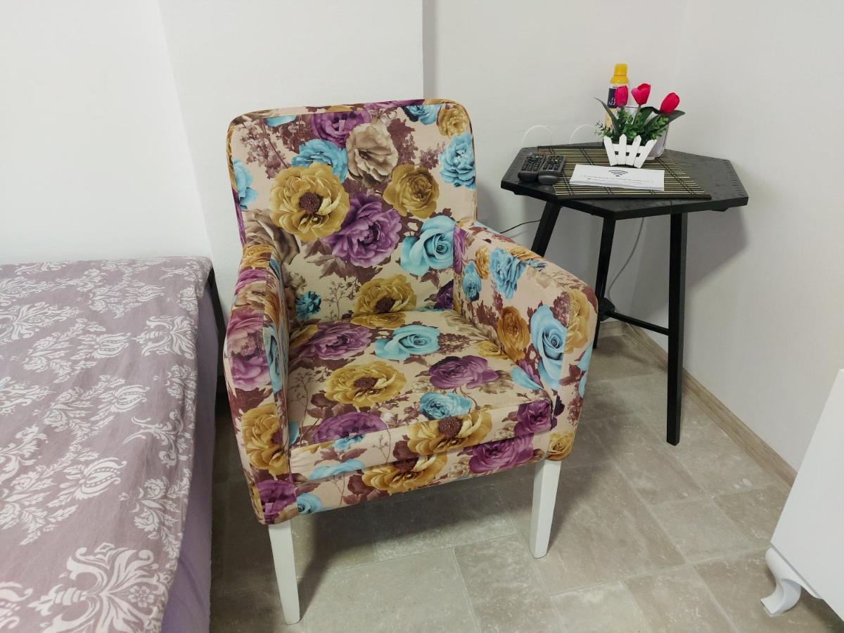 Lovely, Neat And Quite Apartment Dalia, Private Parking Saraievo Exterior foto